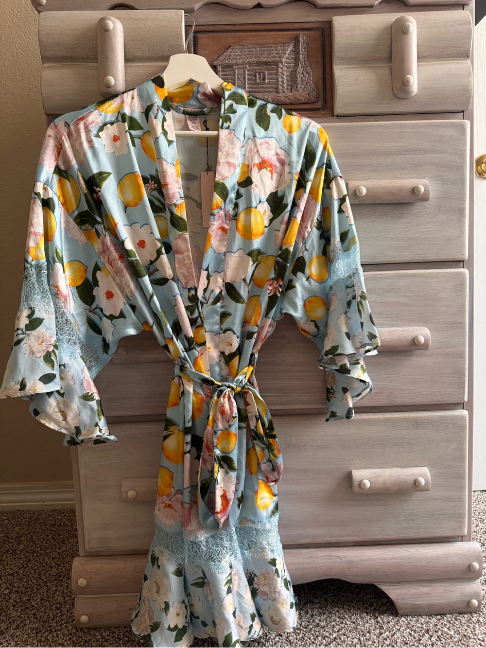 Victoria's SecretXS NWT Light Blue Floral Satin Robe Yellow Lemon Print